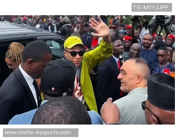 姆巴佩兄弟齐聚非洲杯现场助威喀麦隆对决科特迪瓦精彩对抗