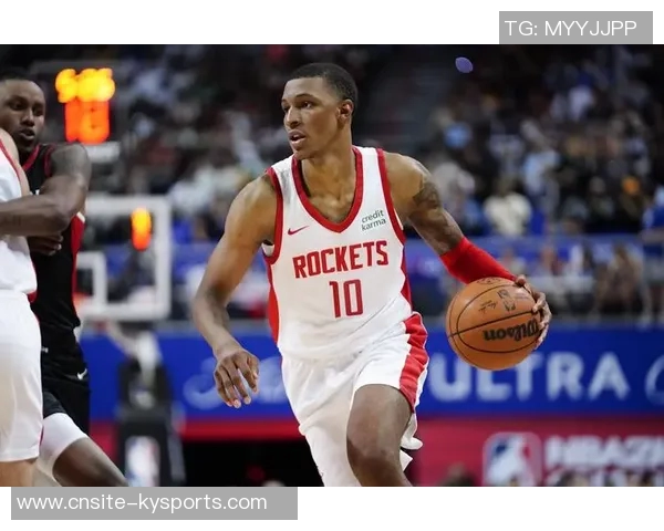 小贾巴里专注身体训练坚信团队合作与成长的重要性