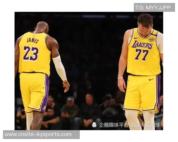 杨毅分析湖人战术选择认为詹姆斯影响东契奇表现宁愿全力支持东契奇 杨毅分析湖人战术选择认为詹姆斯影响东契奇表现宁愿全力支持东契奇