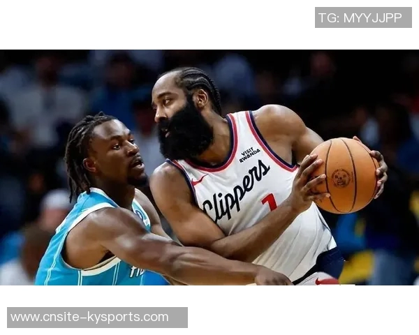 黄蜂主帅信心满满:只要按应有方式打球就能战胜任何对手 黄蜂主帅信心满满:只要按应有方式打球就能战胜任何对手